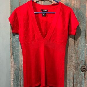 New York & Company women’s XS red short sleeve v-neck sweater